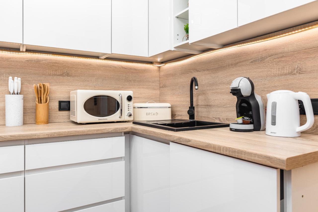 Bm Apartamenty Waly Chrobrego Radogoska Parking Free Szczecin Luaran gambar